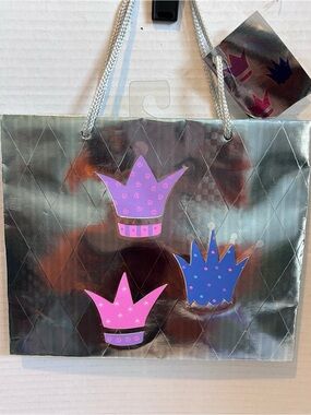 4 Silver Gift Bag with Pink and Blue Crown Accents LOT 5